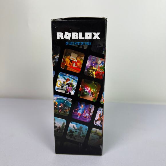 ROBLOX Deluxe Mystery Pack Series 1 Destined To Fail Tax Collector - SEALED - Picture 2 of 10